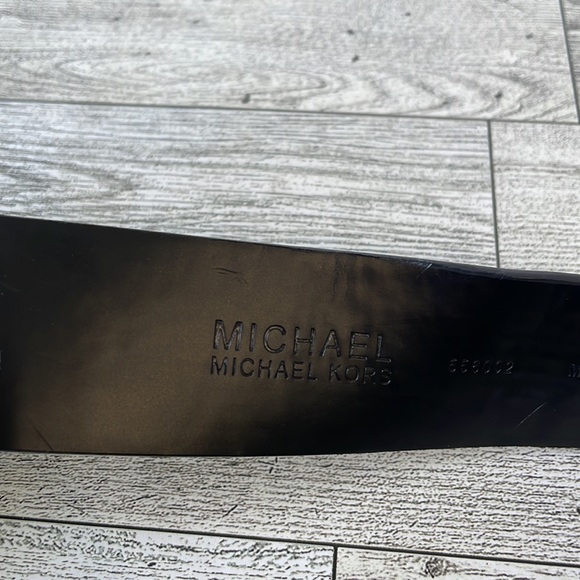 Michael Kors Black and Silver Belt EUC - Picture 5 of 7